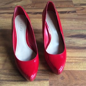 Sexy red pumps from Aldo🎉⚡️SALE🎉⚡️Today Only!