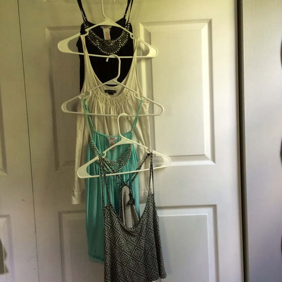 tank top bundle (medium)