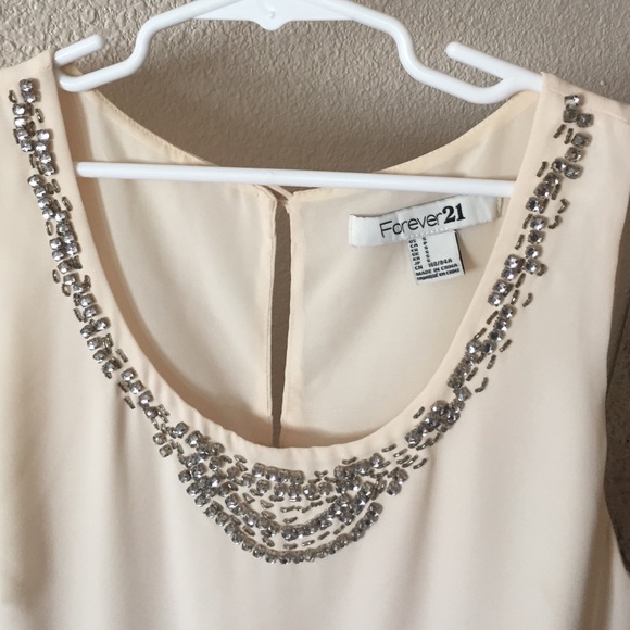 Dress from Forever 21 - Picture 2 of 4