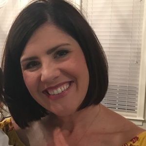 Meet your Posher, Whitney