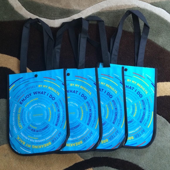 4 Lululemon Limited Ed. Reusable Bags