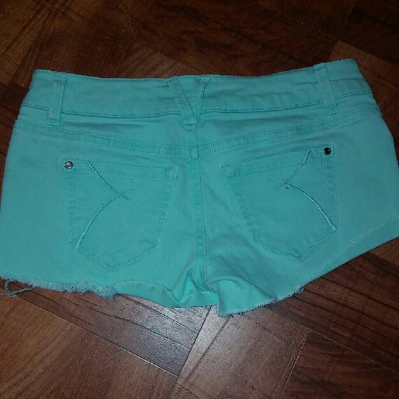 Shorts - Picture 2 of 2