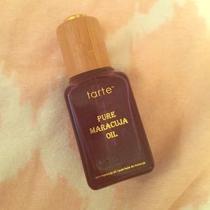 FULL SIZE! Tarte pure maracuja oil!