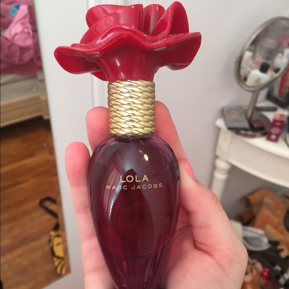 marc jacobs perfume lola price