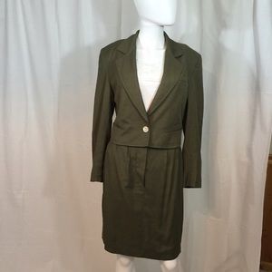 Skirt and jacket two piece suit.