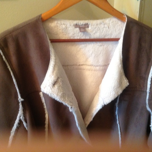 Light Jacket for fall. - Picture 2 of 2