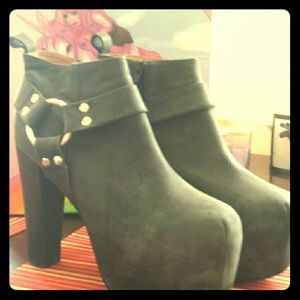 Jeffrey Campbell Mojo Lita's with box!!!!
