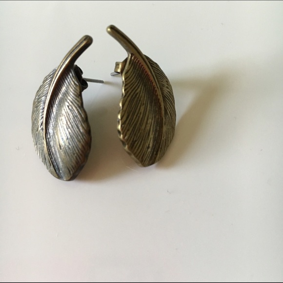 Gold Leaf Stud Earrings