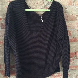 Free people slouchy 3/4 sleeve light sweater