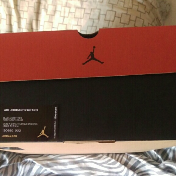 Nike Air Jordan 12 - Picture 4 of 4