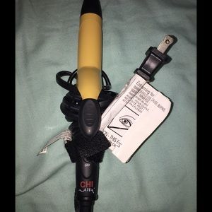 Portable Chi Air mini curler