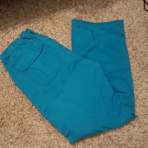 Medium Koi scrub pants