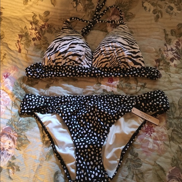 Victoria's secret "the plunge halter" bikini top S