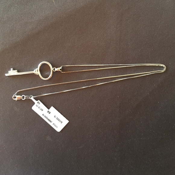 NEW STERLING SILVER 18 INCH KEY NECKLACE