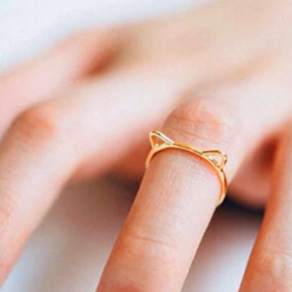 Cat ears ring. - Picture 1 of 2