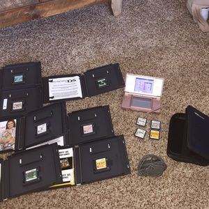 Nintendo DS w/ 11 games, charger, case
