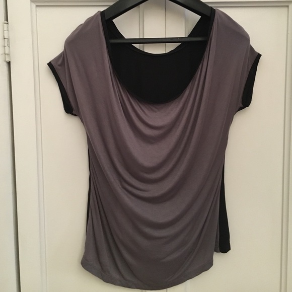 Gorgeous drape back silk Chaiken top - Picture 2 of 5