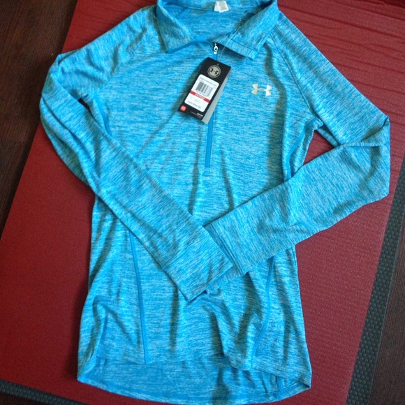 Under Armour quarter zip pull over