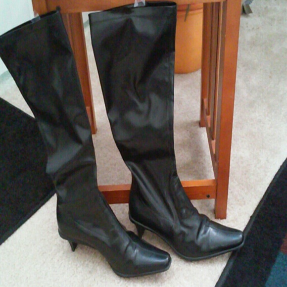 New Stylish Boots Just in time for Fall!!!!