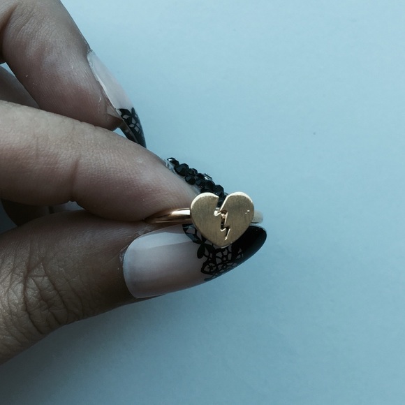 Broken Heart Adjustable Rings Set of 2 - Picture 2 of 3