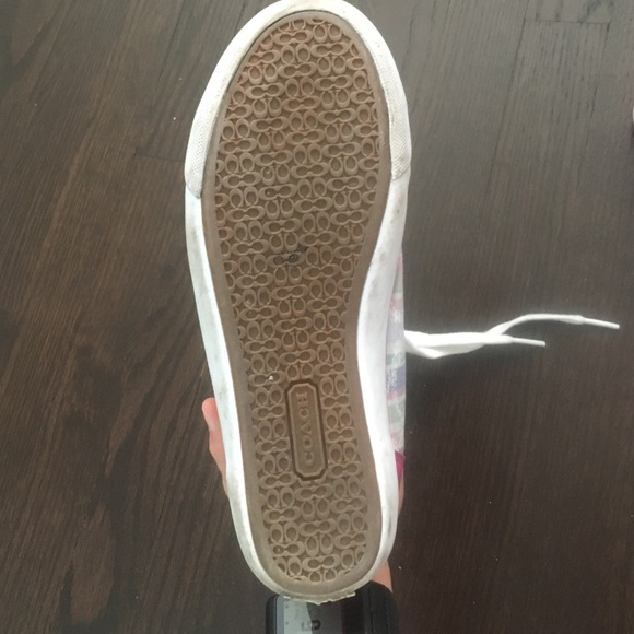 Coach Shoes - Picture 2 of 4