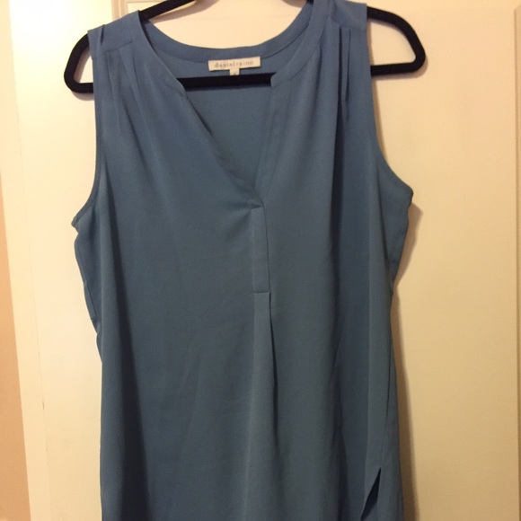 Flowy ashy blue top