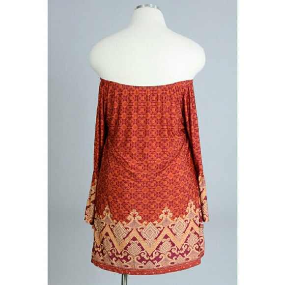 Bell Sleeve Tunic - Picture 3 of 4