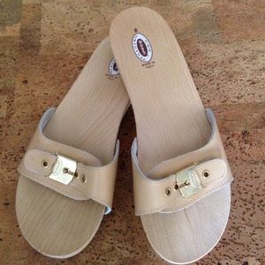 Dr Scholl's original wood bottom sandal