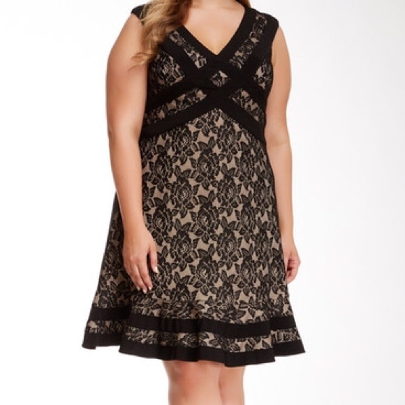🎉 Price drop 🎉 SL Fashions open-neck Dress
