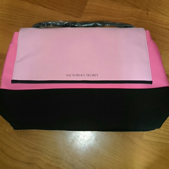 Victoria's secret beach cooler