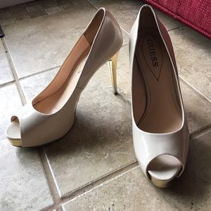 Guess 8.5 heels