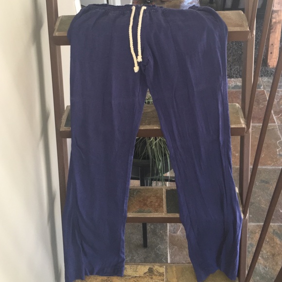 Roxy blue pants size large. Worn once