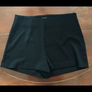 Abbeline Black Dress Shorts