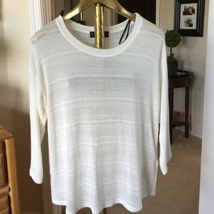 ✨Very Pretty Sheer Light Sweater✨