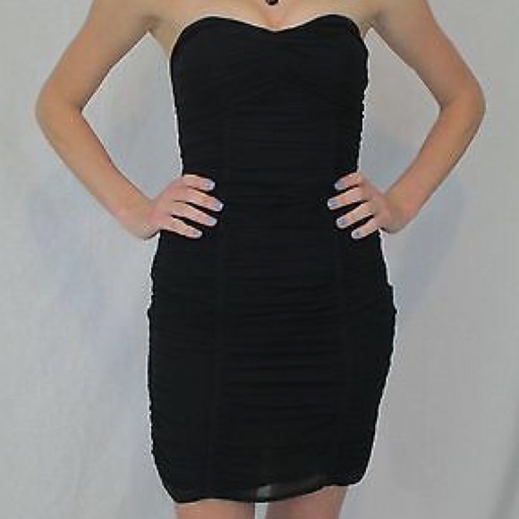 Express Dress - Picture 3 of 3