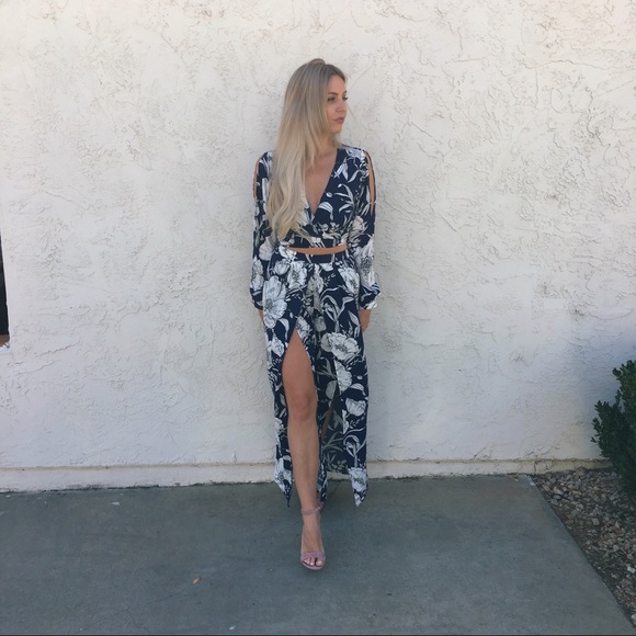 April Spirit Other - Floral Print Front Slit Pants & Top
