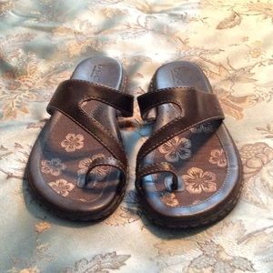 B.O.C sandals