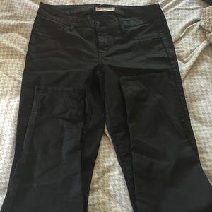 Black shinny skinny jean