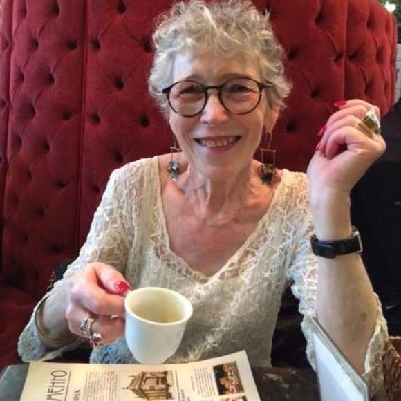 Meet your Posher, Michele