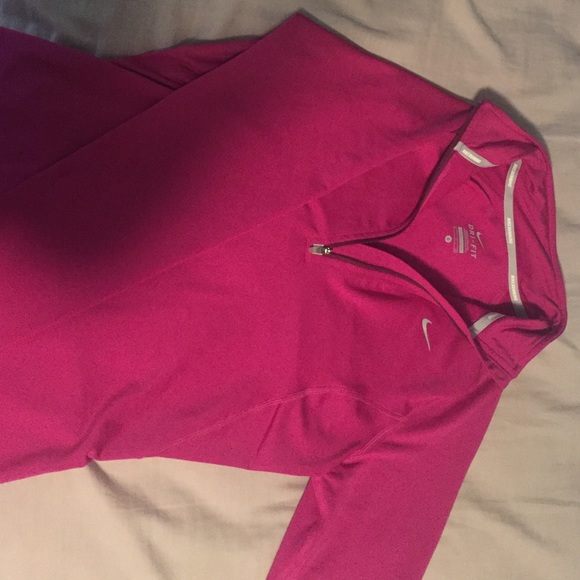 Nike Dri-Fit quarter zip - Picture 1 of 2
