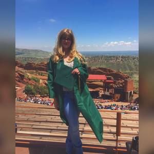 Meet your Posher, Ashleigh