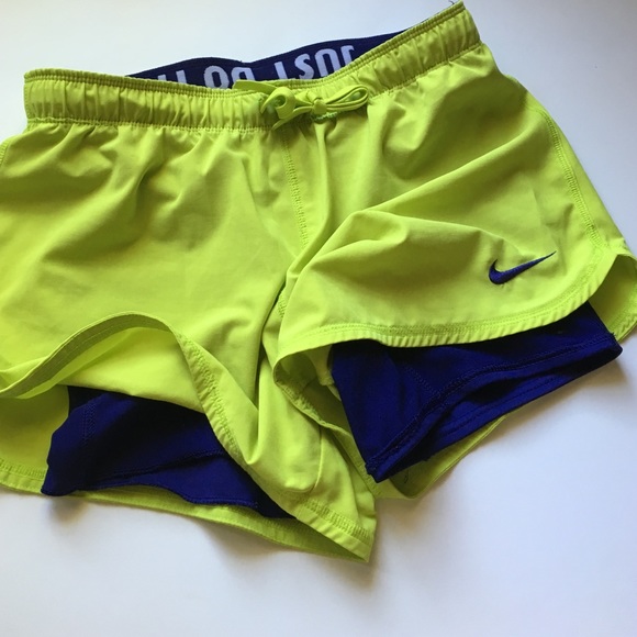 Nike Shorts with built-in Just Do It spandex - Picture 3 of 4