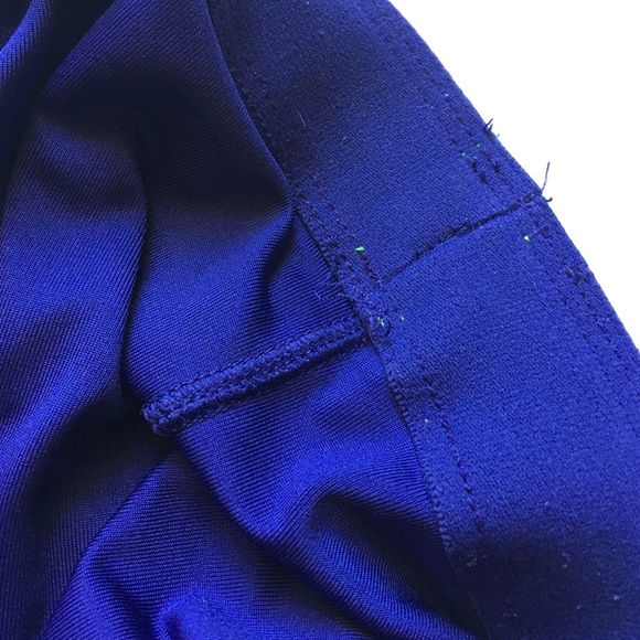 Nike Shorts with built-in Just Do It spandex - Picture 4 of 4