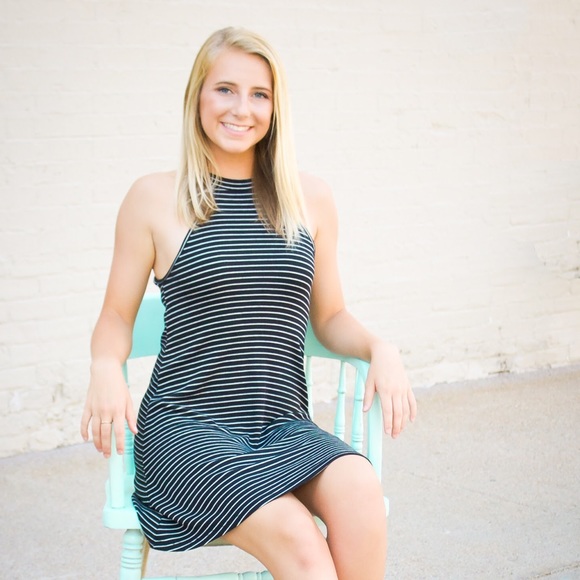 Meet your Posher, Emmy - Picture 1 of 1