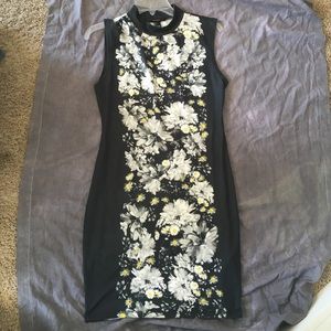 NWOT Forever 21 knit daisy dress