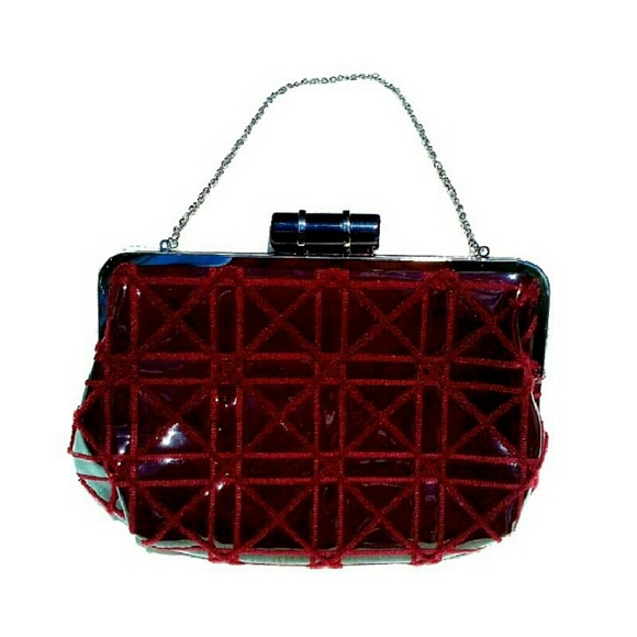 Big Buddha Handbags - 🆕. BIG BUDDHA WINE COLOR CHAIN SHOULDER BAG