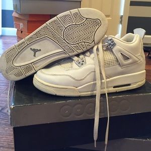 "Chrome" Air Jordan IV sz 7Y