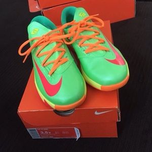 KD 4s