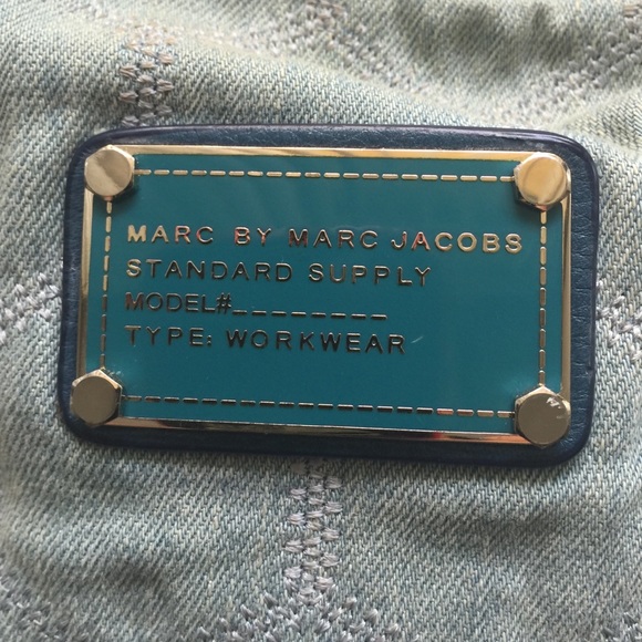 Marc by Marc Jacobs cross body - Picture 3 of 4