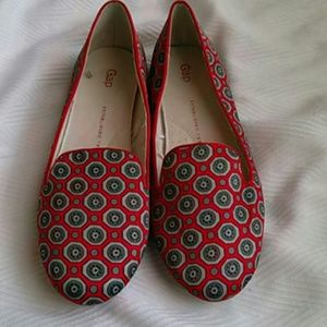 Gap Patterned Flats